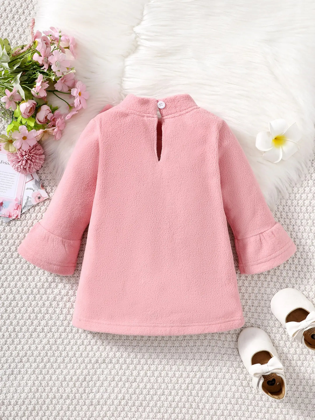 Baby winter simple fashion refreshing and comfortable dress