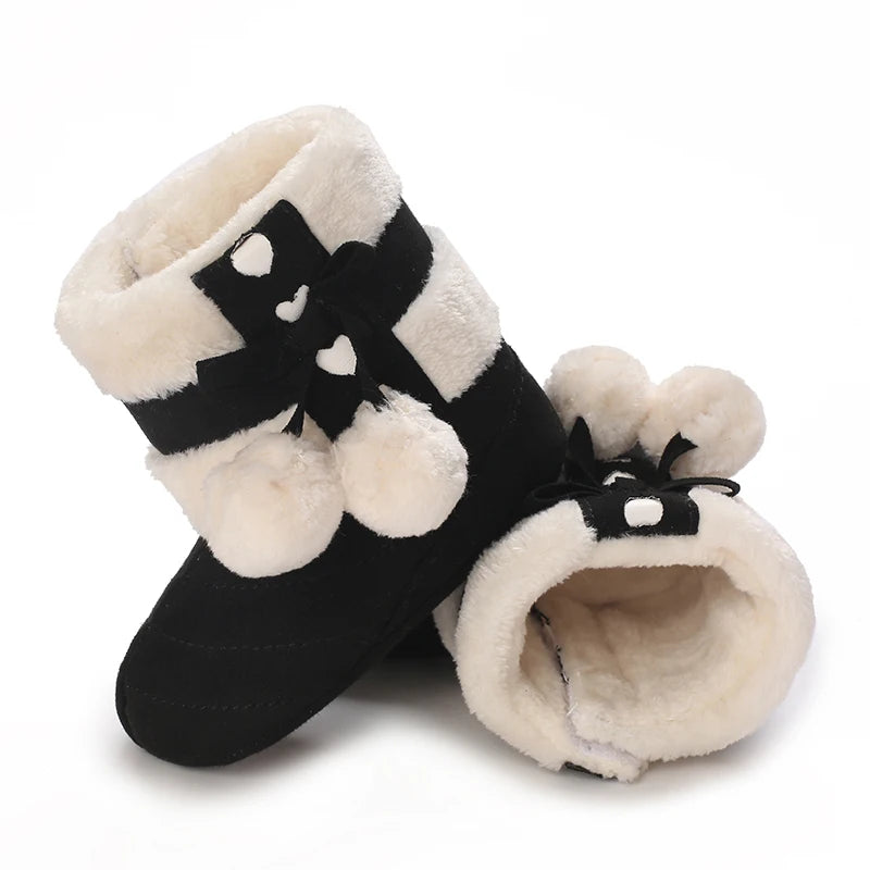 Newborn baby boy girl snow winter boots